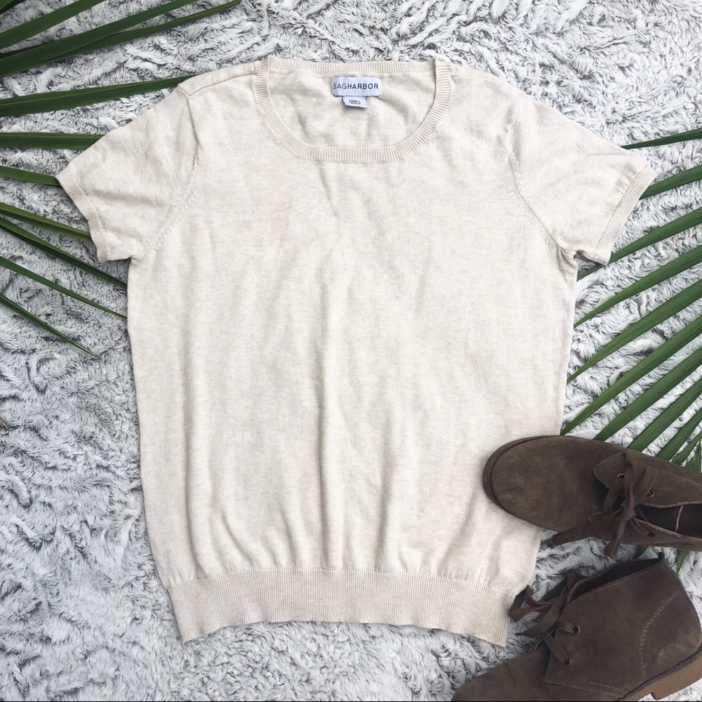 Cute Beige Short-Sleeved Sweater